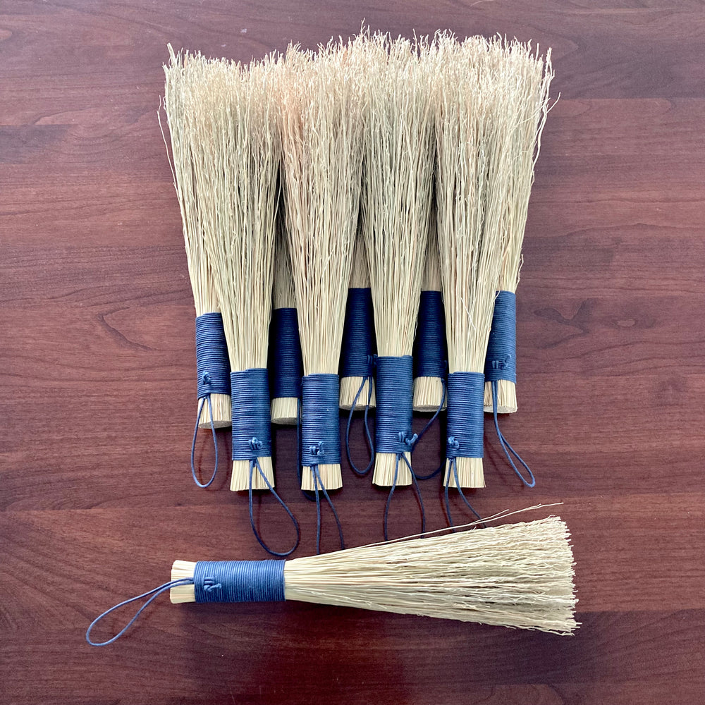 Traditional Broomcorn Bundle Hand Brush