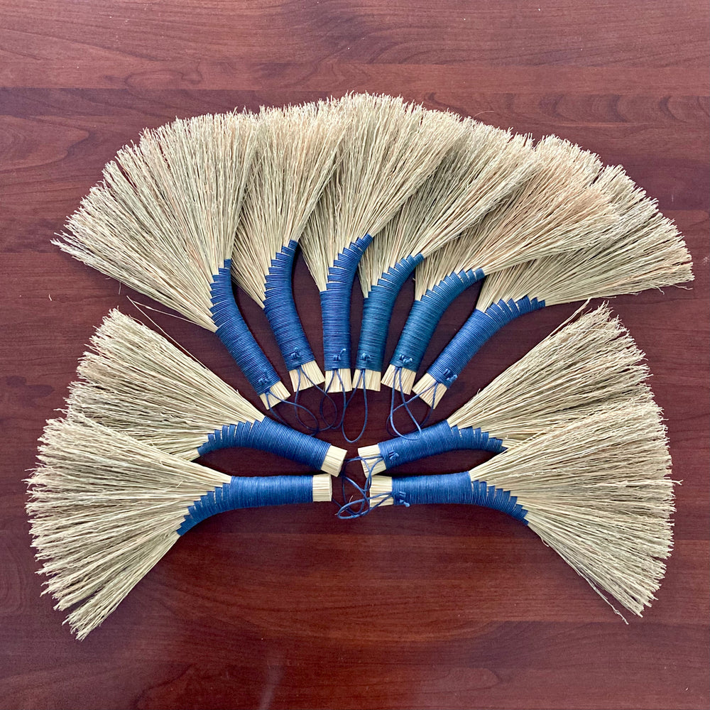 Traditional Hen's Wing Broomcorn Hand Broom