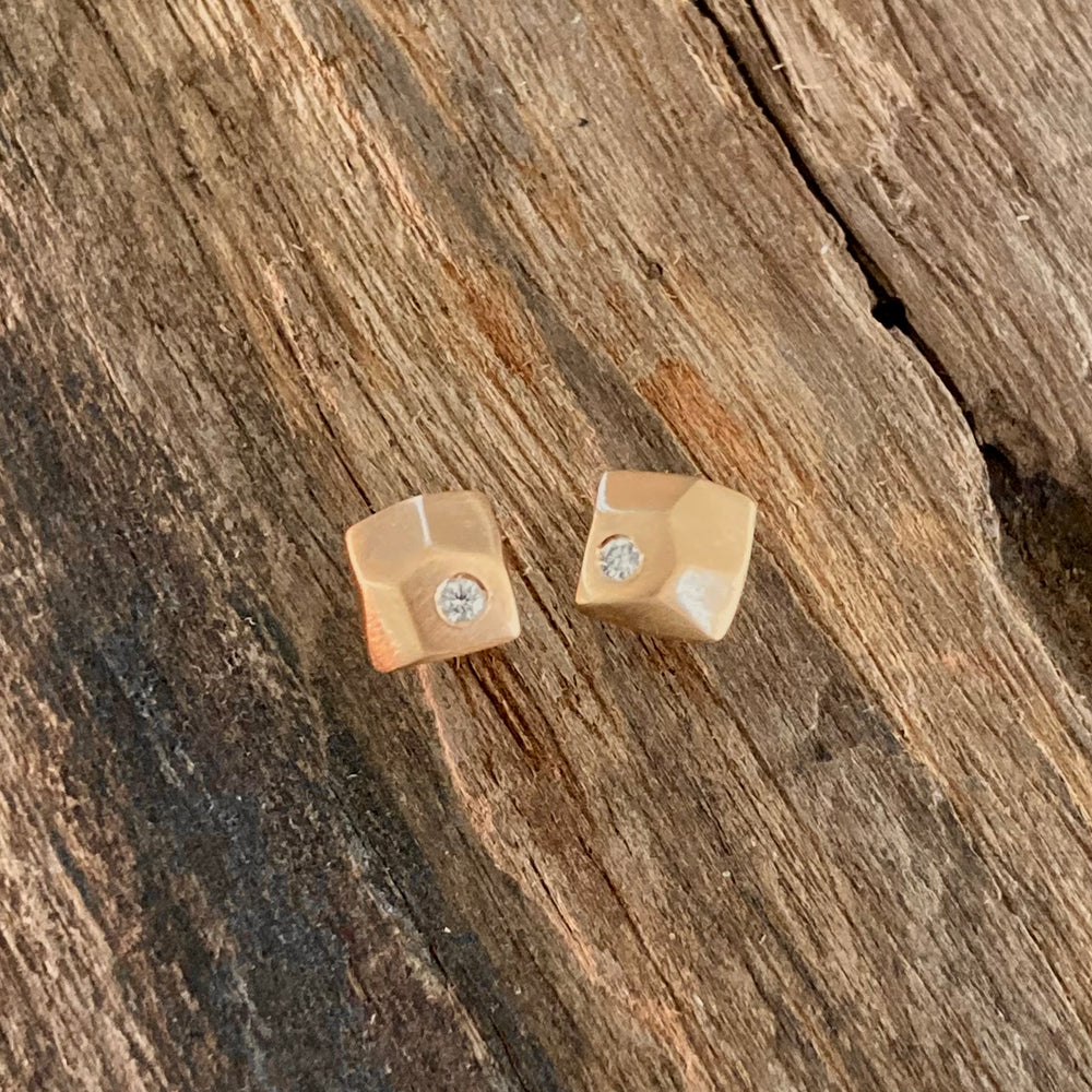 14K Faceted Pebble with Offset Diamond Post Earrings