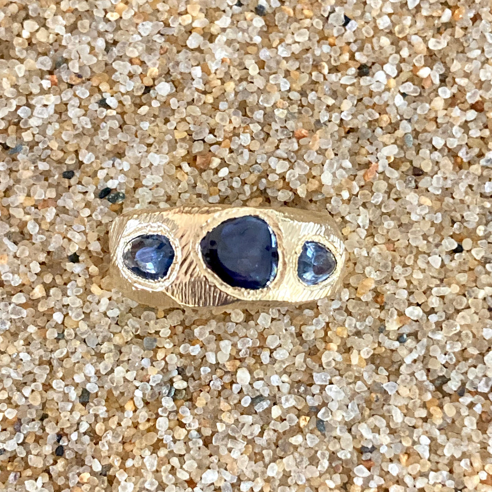 Three Sapphires and 18K Gold Ring