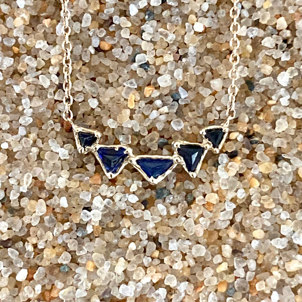 Five Triangles Faceted Sapphires and 14K Gold Pendant Necklace