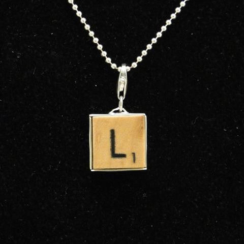 Scrabble Charm "L"