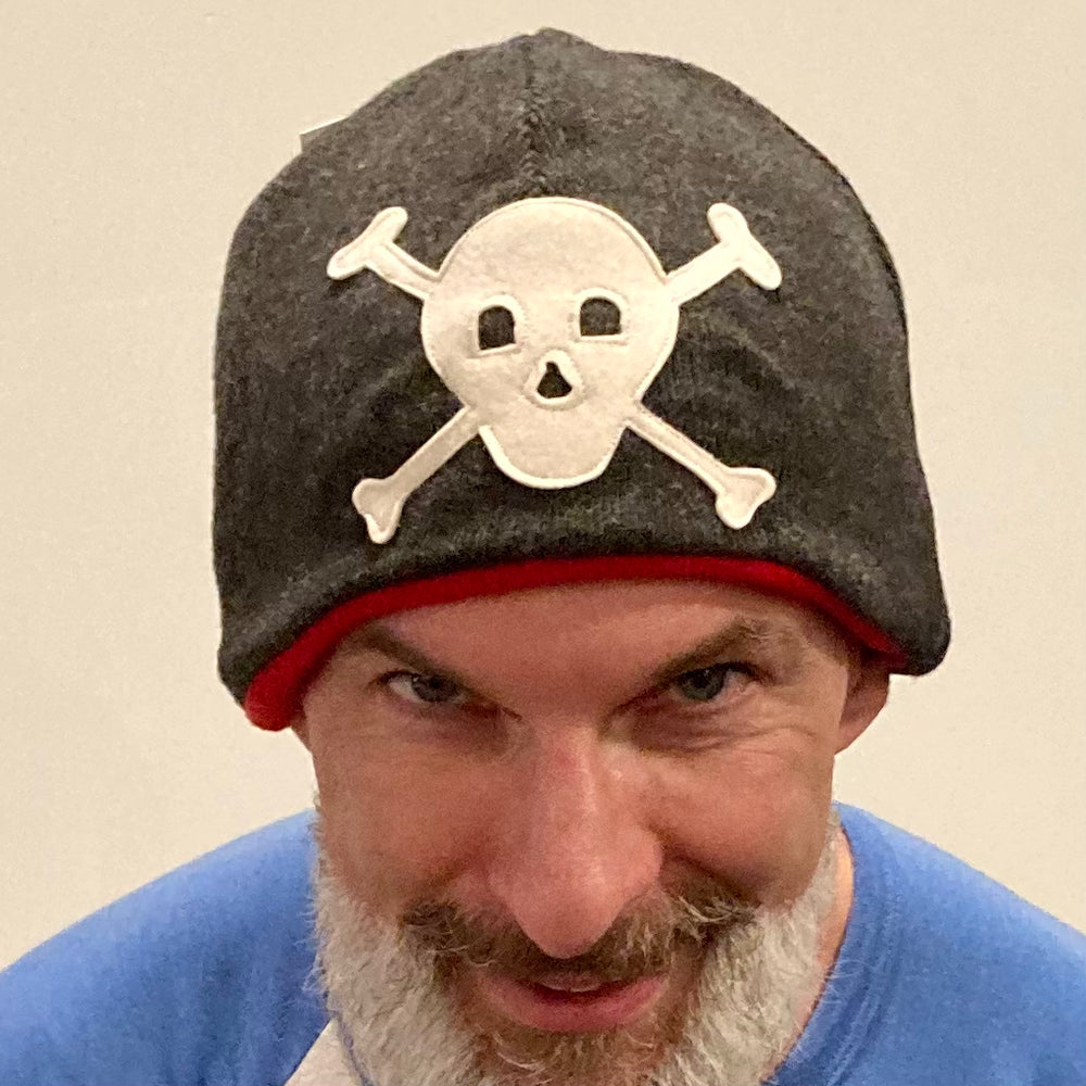 Goofy top pirate hat